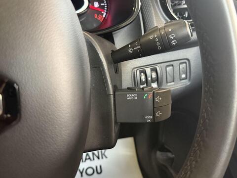 Renault Clio view 32