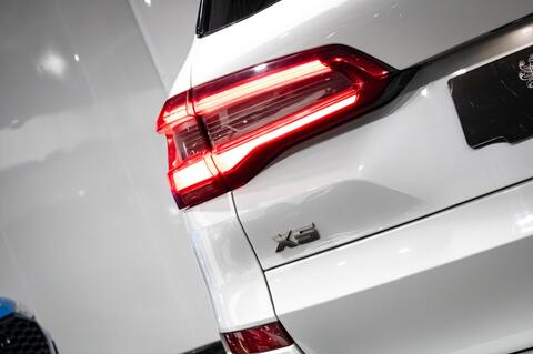 BMW X5 view 12