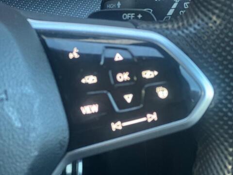 Volkswagen Golf view 53