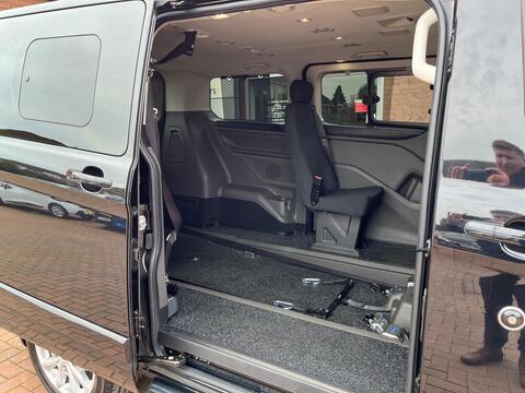 Ford Tourneo Custom view 68