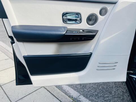 Rolls-Royce Phantom view 59