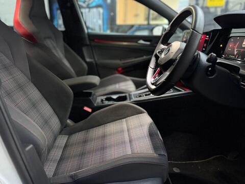 Volkswagen Golf view 42