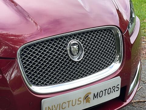 Jaguar XF view 6
