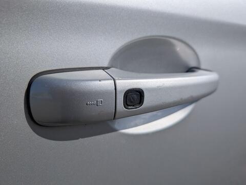 Volvo XC60 view 17