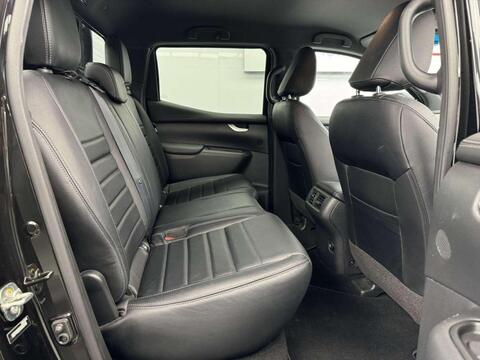 Mercedes-Benz X-Class view 47