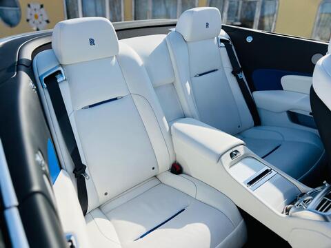 Rolls-Royce Dawn view 44