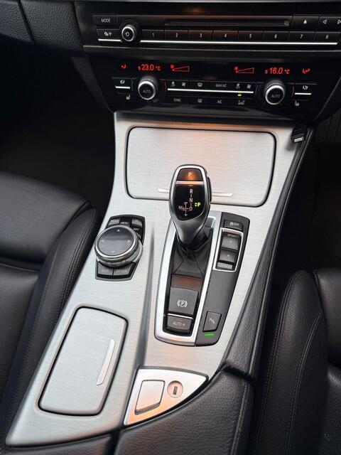 BMW 5 Series view 23