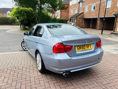 BMW 3 Series view 14