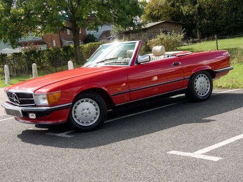 Mercedes-Benz SL view 5