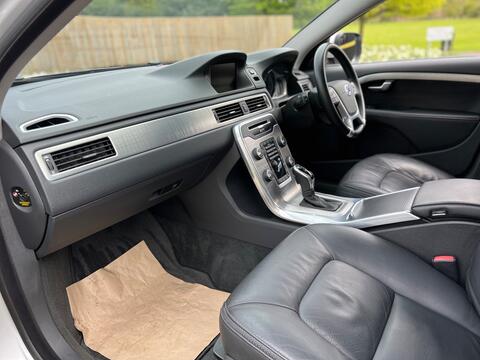 Volvo XC70 view 23