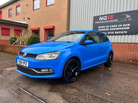 Volkswagen Polo view 2