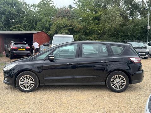 Ford S-Max view 5