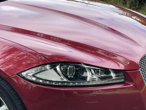 Jaguar XF view 41