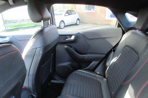 Ford Puma view 38