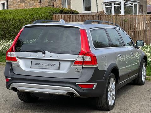 Volvo XC70 view 5