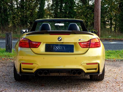BMW M4 view 11