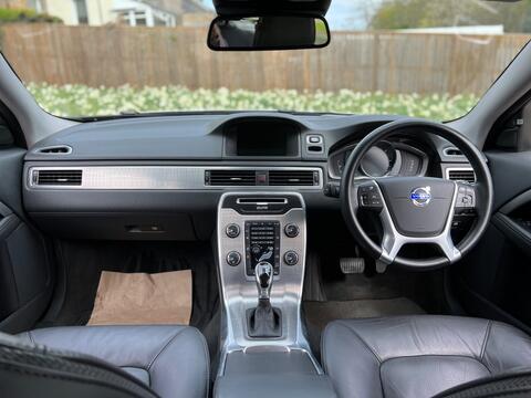 Volvo XC70 view 32
