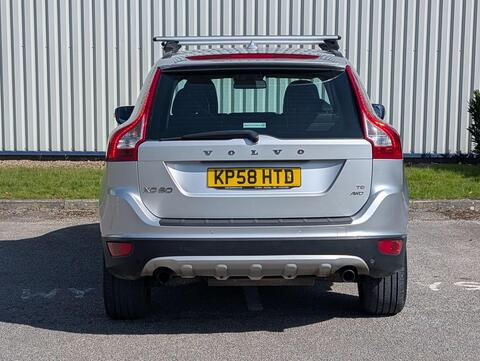 Volvo XC60 view 6