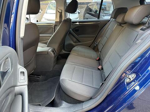 Volkswagen Golf view 20