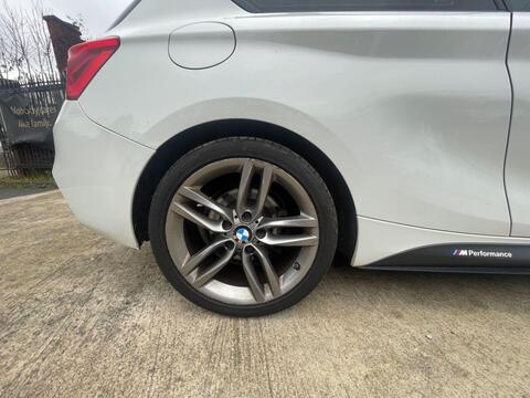 BMW 1 Series view 11