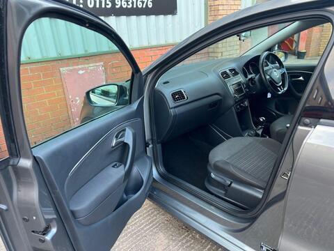 Volkswagen Polo view 18
