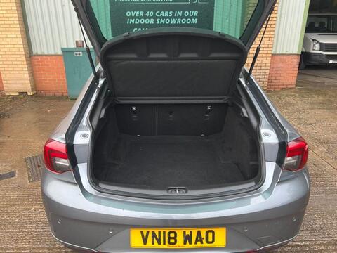 Vauxhall Insignia view 15