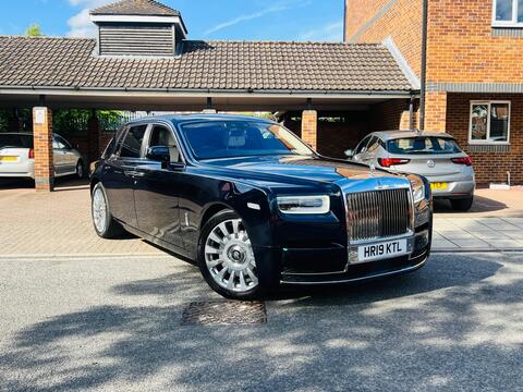 Rolls-Royce Phantom view 14
