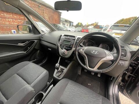 Hyundai Ix20 view 23