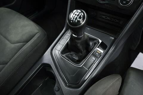 Volkswagen Tiguan view 20