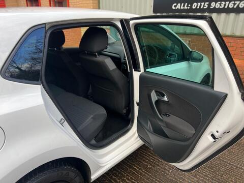Volkswagen Polo view 9