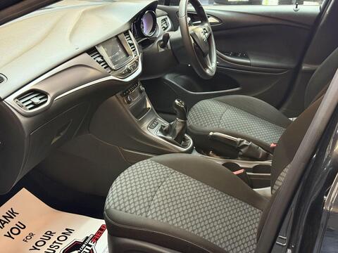 Vauxhall Astra view 39