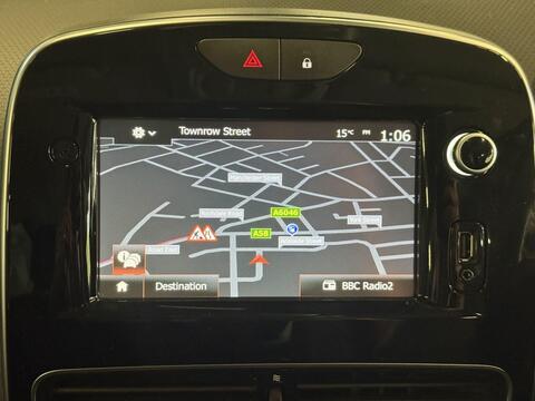Renault Clio view 23