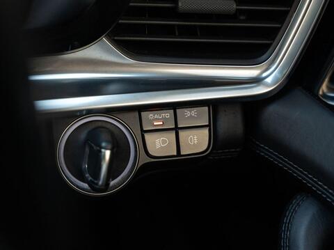 Porsche Panamera view 33