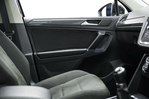 Volkswagen Tiguan view 18