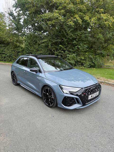 2022 Audi RS3