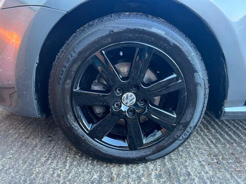 Volkswagen Polo view 24