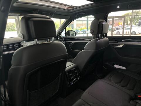 Volkswagen Touareg view 41