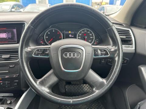 Audi Q5 view 15