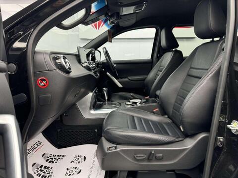 Mercedes-Benz X-Class view 6
