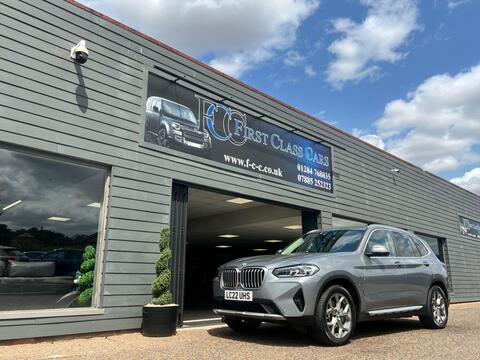 BMW X3 view 21