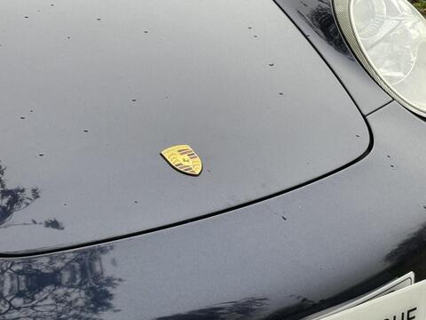 Porsche 911 view 6