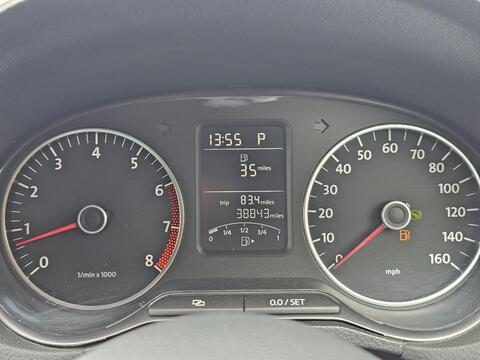 Volkswagen Polo view 12