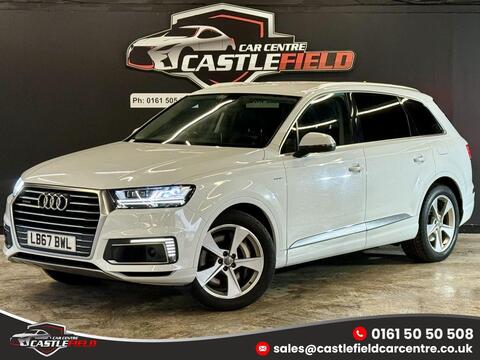 Audi Q7 view 3
