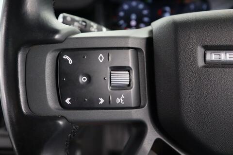 Land Rover Defender view 32