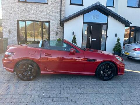 Mercedes-Benz SLK view 2