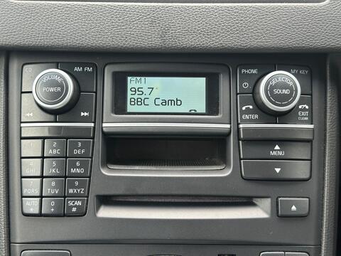 Volvo XC90 view 17