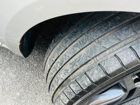 Mercedes-Benz V-Class view 6