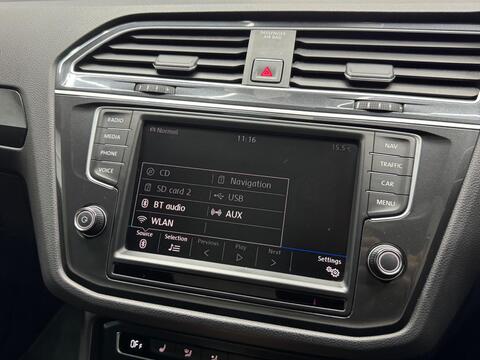 Volkswagen Tiguan view 16