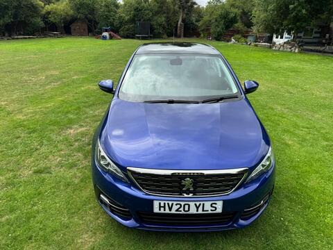 Peugeot 308 view 3