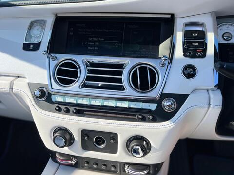 Rolls-Royce Dawn view 42